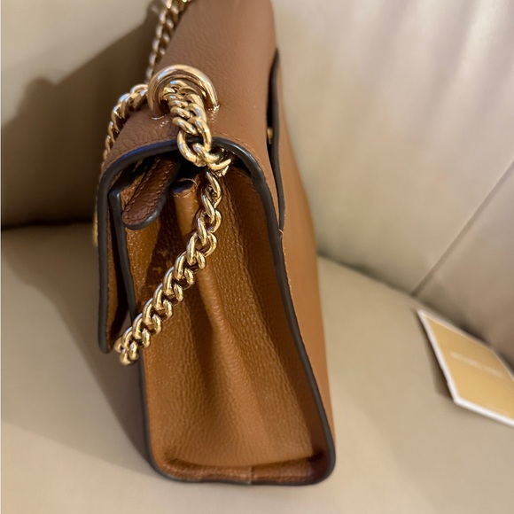 Michael Kors Gold chain Shoulder Mercer Bag Leather in Cognac Brown New - Picture 9 of 10